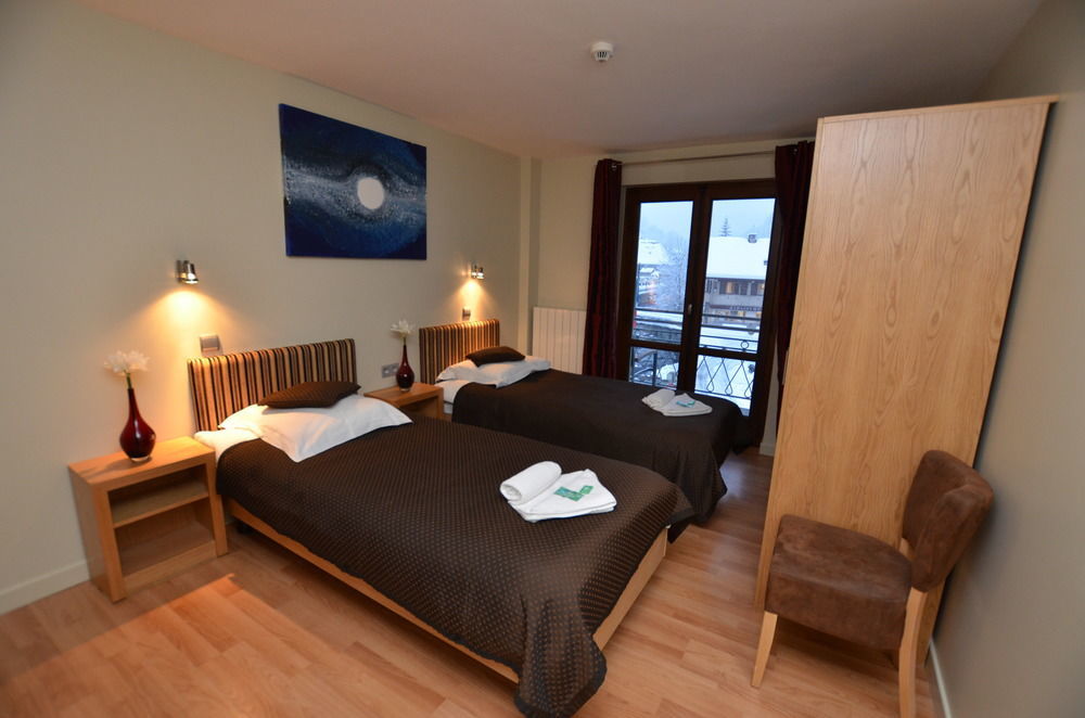 Hotel Rhodos Morzine Avoriaz Kültér fotó