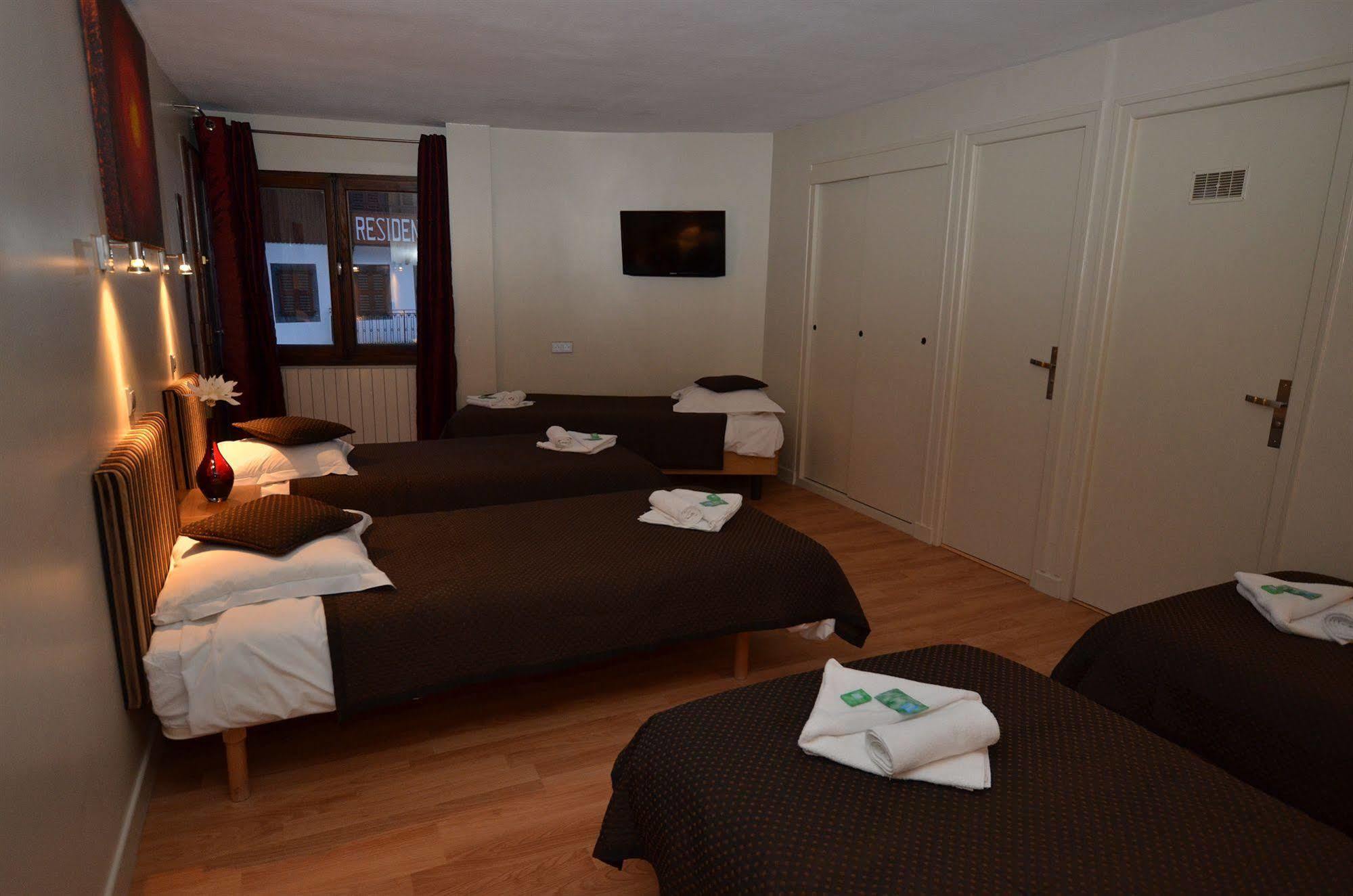 Hotel Rhodos Morzine Avoriaz Kültér fotó